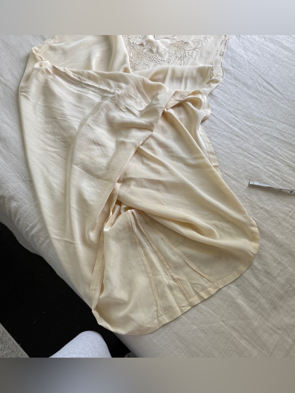 Vintage 1930s 100% Silk Bias Cut Embroidered Gown Nightgown AS-IS - Picture 15 of 16